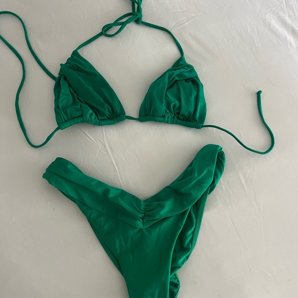 Green Bikini Set - Picture 2 of 3